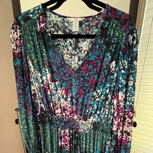 London Times Midi Dress in Beautiful Multi-Colored Floral Print - Size 8